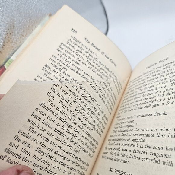 Hardy Boys THE SECRET OF THE CAVES #7 Franklin W Dixon - Picture 6 of 6